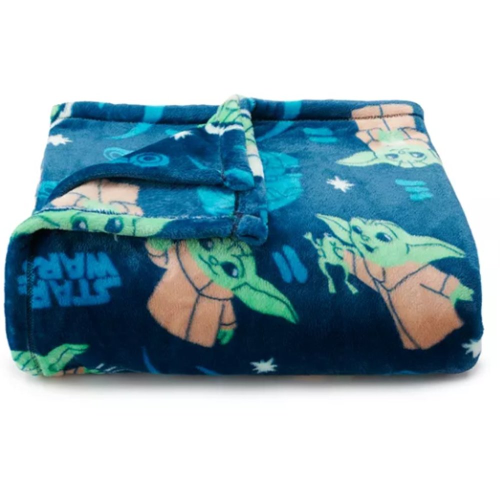 NEW Star Wars Mandalorian Baby Yoda Throw Blanket 5ft x 6ft Oversized Super Soft